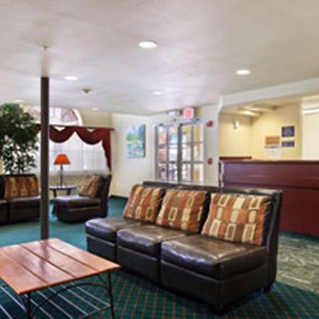 Microtel Inn & Suites By Wyndham Wellton Интериор снимка